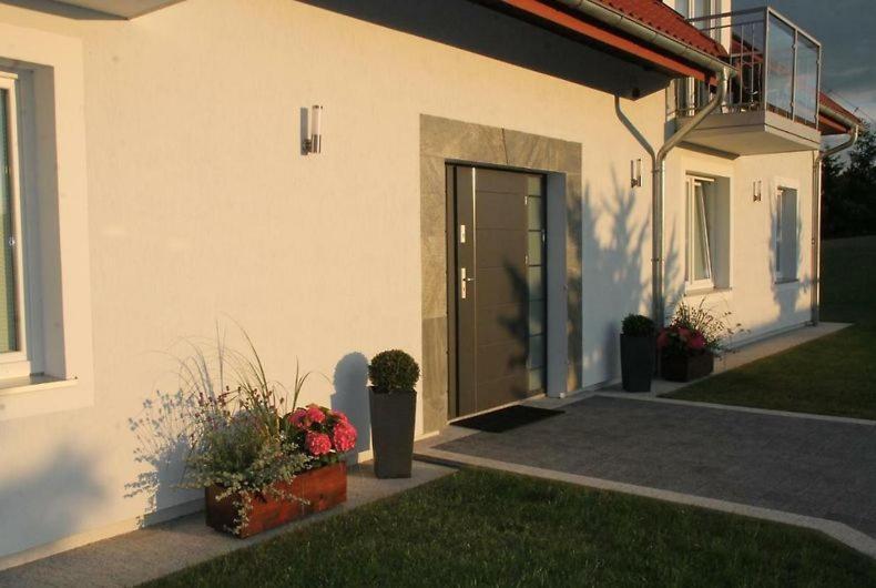 Villa Sadula - Apartamenty Na Mazurach Старе-Сады Экстерьер фото